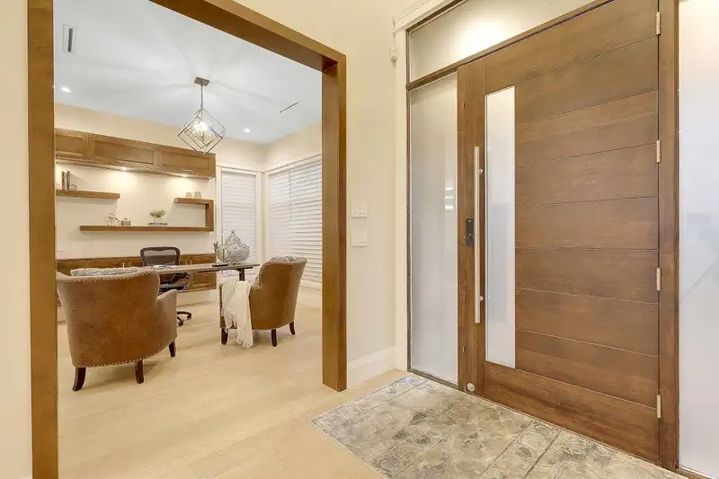16685 31 AVENUE - photo 4 of 40
