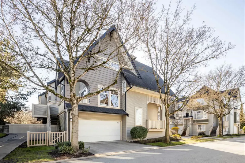 73 3711 ROBSON COURT - photo 3 of 25