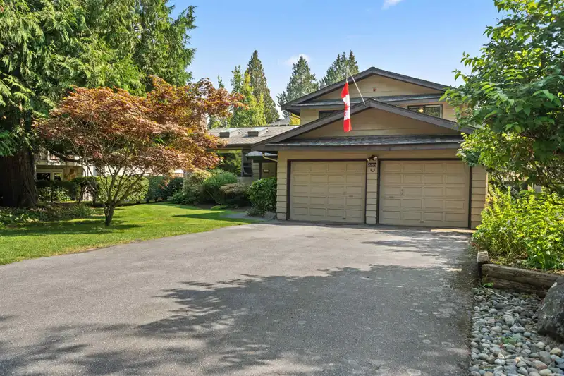 2364 HARBOURGREENE DRIVE - photo 2 of 36