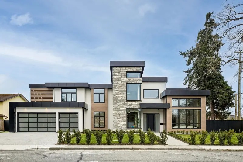 4420 STONECROP AVENUE - photo 1 of 25