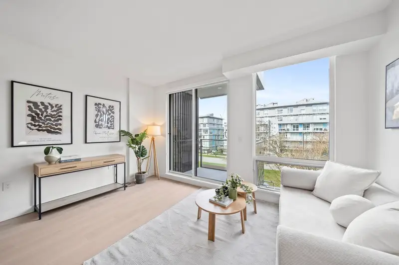 307 5212 CAMBIE STREET - photo 2 of 25