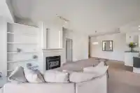 402 1765 MARTIN DRIVE - thumbnail 10