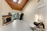 14854 21 AVENUE - thumbnail 19