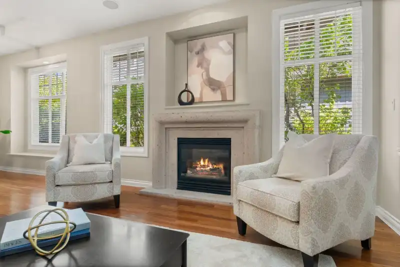 9 15715 34 AVENUE - photo 4 of 40