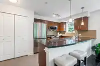 215 15168 19 AVENUE - thumbnail 8