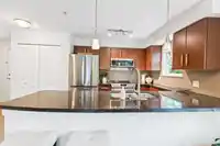 215 15168 19 AVENUE - thumbnail 9
