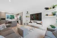 13 2328 167A STREET - thumbnail 6