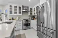 33 2672 151 STREET - thumbnail 12