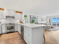 406 15621 MARINE DRIVE - thumbnail 5