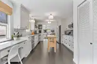 952 LEE STREET - thumbnail 21