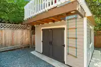 952 LEE STREET - thumbnail 36