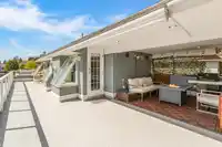 952 LEE STREET - thumbnail 5