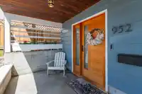952 LEE STREET - thumbnail 9