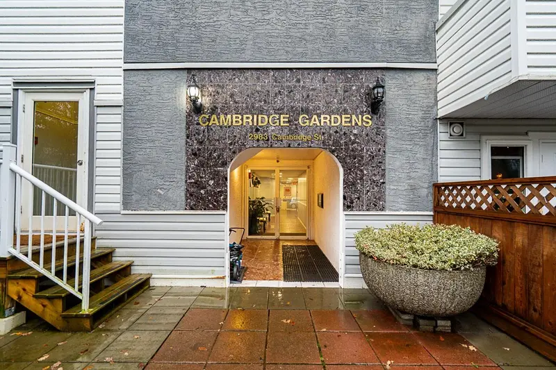 203 2983 CAMBRIDGE STREET - photo 4 of 25