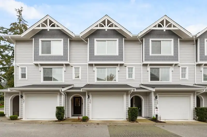 36 15717 MOUNTAIN VIEW DRIVE - photo 1 of 26