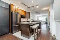 32 15151 34 AVENUE - thumbnail 3