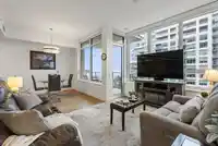 901 1441 JOHNSTON ROAD - thumbnail 1
