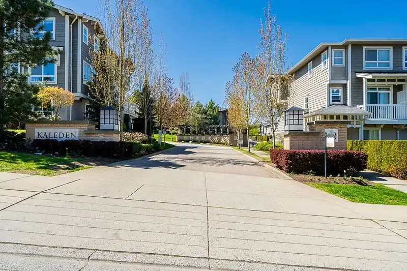 112 2729 158 STREET - photo 2 of 32