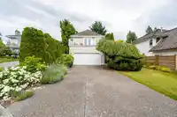 954 160B STREET - thumbnail 2