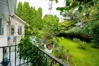 954 160B STREET - thumbnail 12