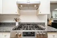 954 160B STREET - thumbnail 15