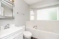 954 160B STREET - thumbnail 29