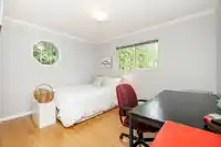 954 160B STREET - thumbnail 33