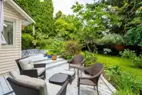 954 160B STREET - thumbnail 39
