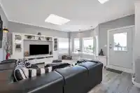 15627 BUENA VISTA AVENUE - thumbnail 10