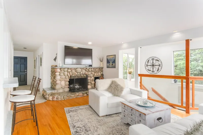 20 OCEANVIEW ROAD - photo 4 of 20