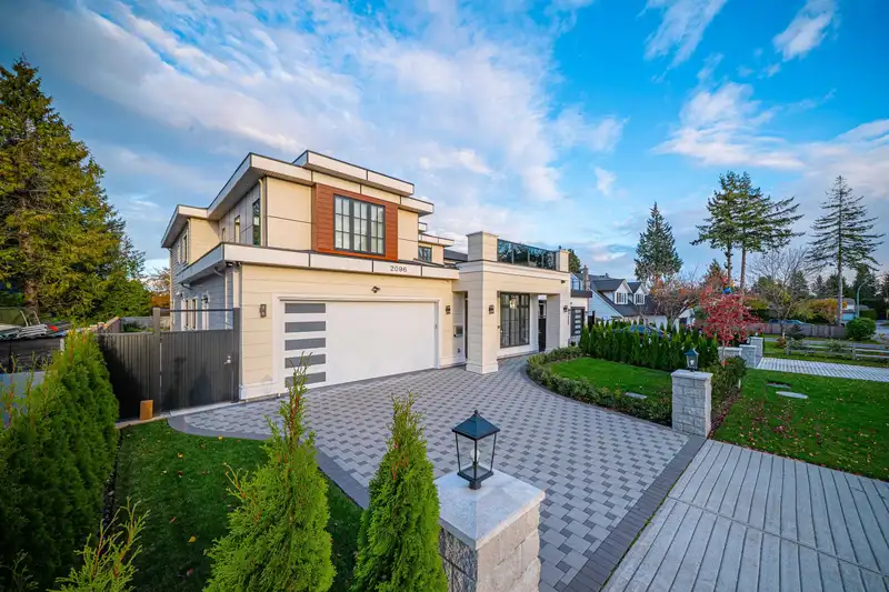 2096 BOWLER DRIVE - photo 2 of 40