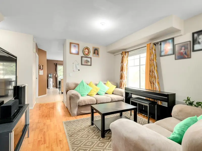 96 12110 75A AVENUE - photo 4 of 25