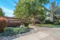 210 1860 E SOUTHMERE CRESCENT - thumbnail 27