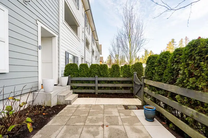 32 127 172 STREET - photo 4 of 30