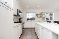 32 127 172 STREET - thumbnail 9