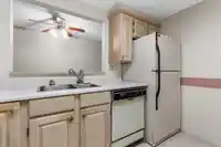 102 1220 FIR STREET - thumbnail 14