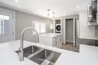 222 1840 160 STREET - thumbnail 9