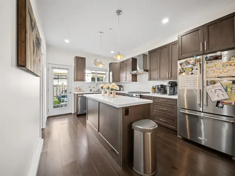 115 16528 24A AVENUE - photo 4 of 29