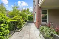 170 2940 KING GEORGE BOULEVARD - thumbnail 29
