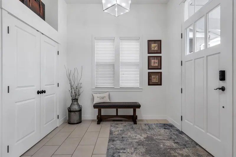 23066 BEDFORD TRAIL - photo 4 of 25