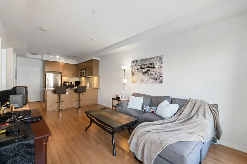 414 6440 194 STREET - photo 4 of 25