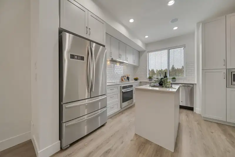 47 15775 MOUNTAIN VIEW DRIVE - photo 2 of 34