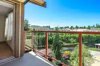415 2511 KING GEORGE BOULEVARD - thumbnail 22