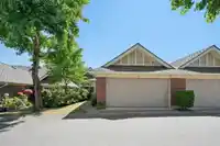 23 15450 ROSEMARY HEIGHTS CRESCENT - thumbnail 2