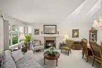 23 15450 ROSEMARY HEIGHTS CRESCENT - thumbnail 4