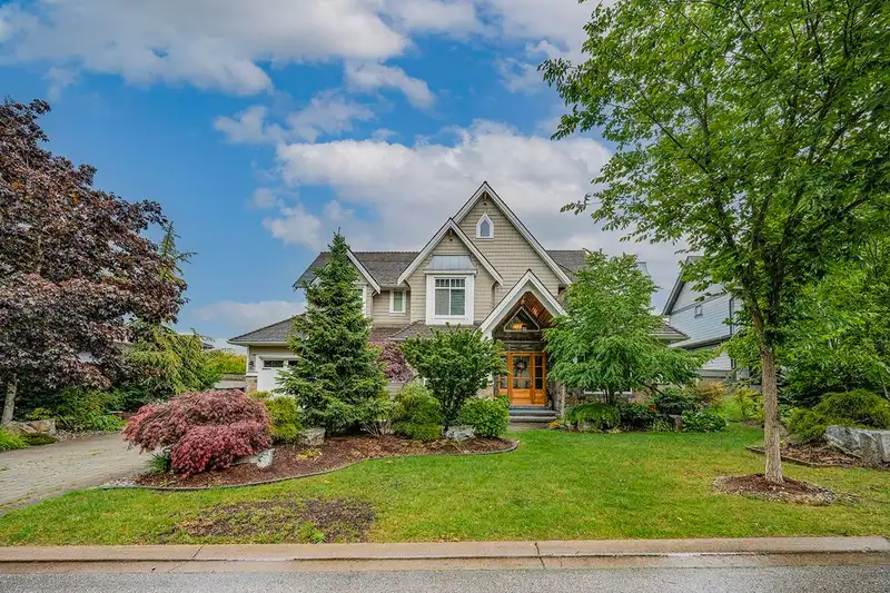 3840 156A STREET - photo 1 of 36