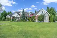 3352 164A STREET - thumbnail 1
