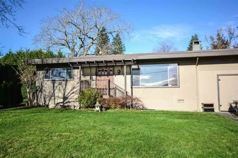 14181 MALABAR AVENUE - photo 3 of 20