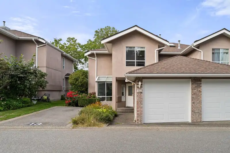 113 15550 26 AVENUE - photo 1 of 40