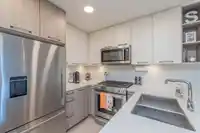 312 14022 NORTH BLUFF ROAD - thumbnail 9